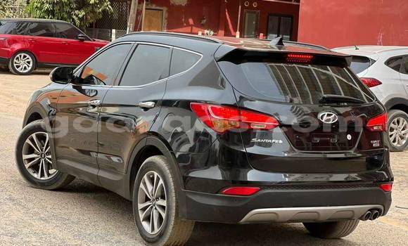 Acheter Occasion Voiture Hyundai Santa Fe Noir à Dakar, Dakar Acheter Occasion Voiture Hyundai Santa Fe Noir à Dakar, Dakar