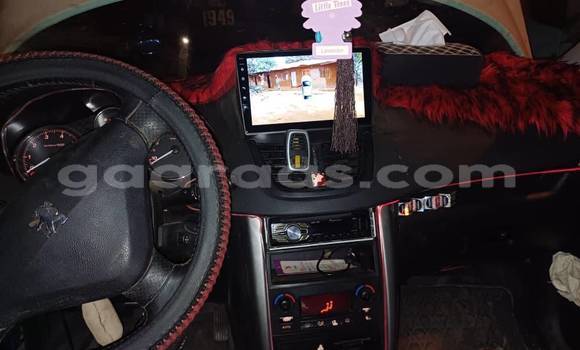 Acheter Occasion Voiture Peugeot 207 Blanc à Dakar, Dakar Acheter Occasion Voiture Peugeot 207 Blanc à Dakar, Dakar