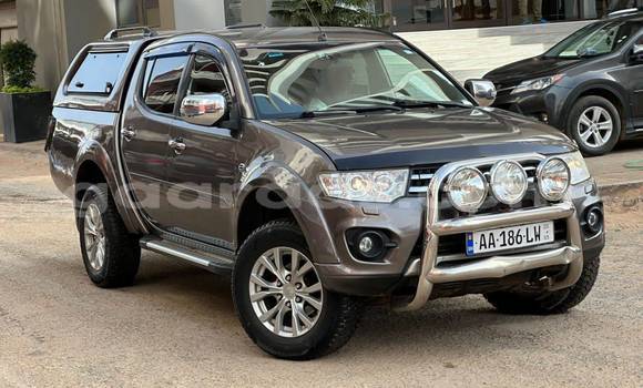 Buy Used Mitsubishi L200 Other Car in Dakar in Dakar Buy Used Mitsubishi L200 Other Car in Dakar in Dakar