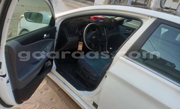 Acheter Occasion Voiture Hyundai Sonata Blanc à Dakar, Dakar Acheter Occasion Voiture Hyundai Sonata Blanc à Dakar, Dakar