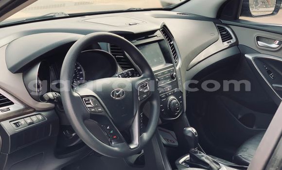 Buy Used Hyundai Santa Fe Blue Car in Dakar in Dakar Buy Used Hyundai Santa Fe Blue Car in Dakar in Dakar