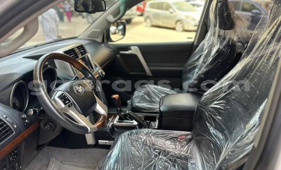 Acheter Import Voiture Toyota Land Cruiser Gris à Dakar, Dakar Acheter Import Voiture Toyota Land Cruiser Gris à Dakar, Dakar