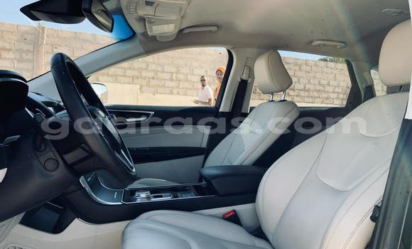 Acheter Import Voiture Ford Edge Noir à Dakar, Dakar Acheter Import Voiture Ford Edge Noir à Dakar, Dakar