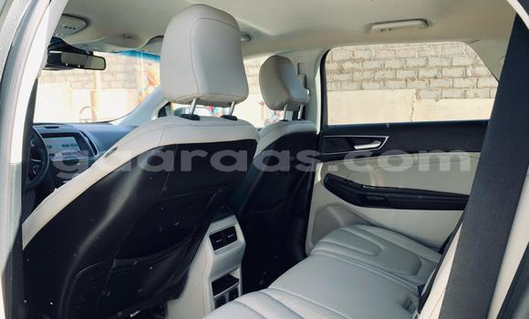 Acheter Import Voiture Ford Edge Noir à Dakar, Dakar Acheter Import Voiture Ford Edge Noir à Dakar, Dakar