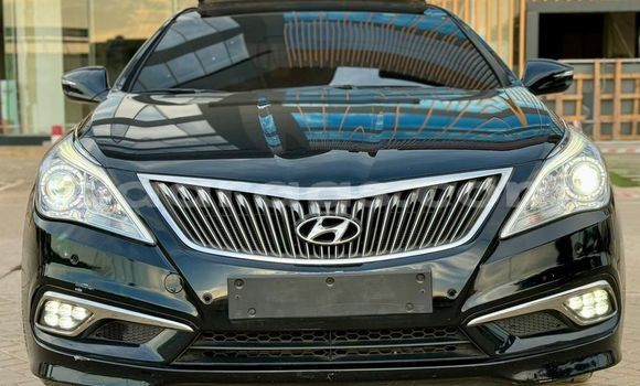 Acheter Occasion Voiture Hyundai Grandeur Noir à Dakar, Dakar
