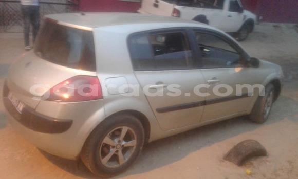 Dieundeu Occasion Renault Megane Silver Auto in Dakar in Dakar Dieundeu Occasion Renault Megane Silver Auto in Dakar in Dakar