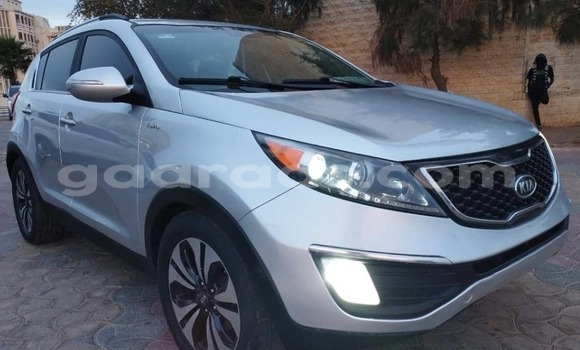 Dieundeu Occasion Kia Sportage Silver Auto in Dakar in Dakar Dieundeu Occasion Kia Sportage Silver Auto in Dakar in Dakar