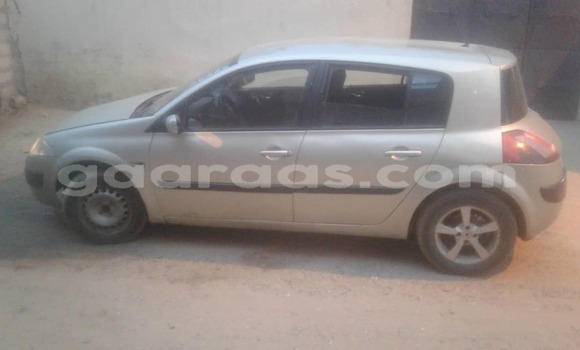 Dieundeu Occasion Renault Megane Silver Auto in Dakar in Dakar Dieundeu Occasion Renault Megane Silver Auto in Dakar in Dakar