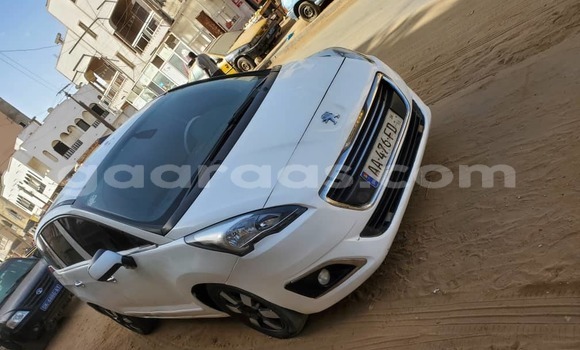 Acheter Occasion Voiture Peugeot 5008 Blanc à Dakar, Dakar