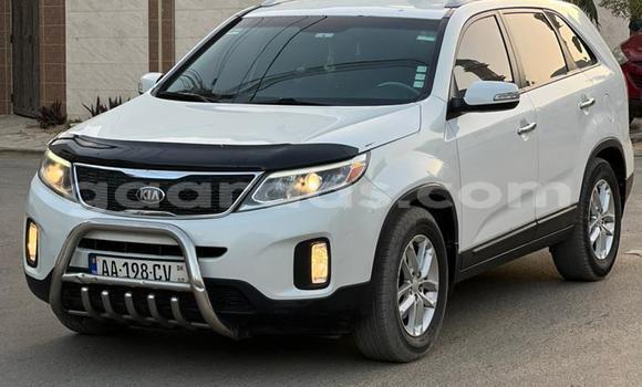 Acheter Occasion Voiture Kia Sorento Blanc à Dakar, Dakar Acheter Occasion Voiture Kia Sorento Blanc à Dakar, Dakar
