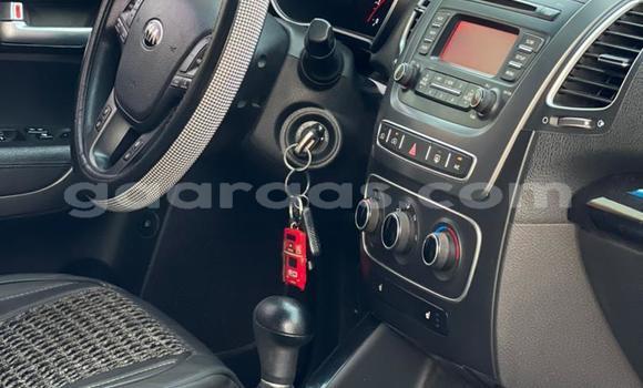 Acheter Occasion Voiture Kia Sorento Blanc à Dakar, Dakar Acheter Occasion Voiture Kia Sorento Blanc à Dakar, Dakar