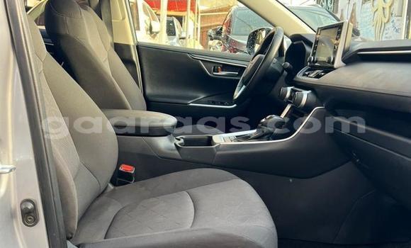 Dieundeu Imported Toyota RAV4 Silver Auto in Dakar in Dakar Dieundeu Imported Toyota RAV4 Silver Auto in Dakar in Dakar