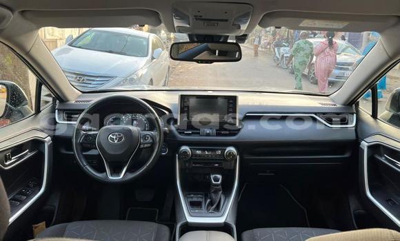 Dieundeu Imported Toyota RAV4 Silver Auto in Dakar in Dakar Dieundeu Imported Toyota RAV4 Silver Auto in Dakar in Dakar