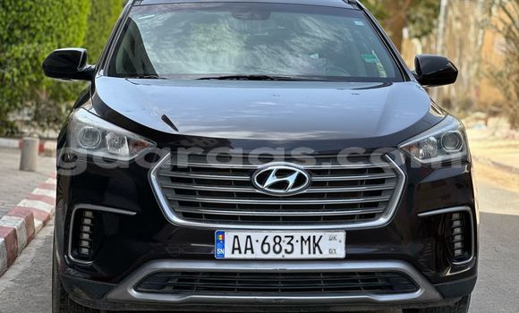 Dieundeu Occasion Hyundai Santa Fe Black Auto in Dakar in Dakar Dieundeu Occasion Hyundai Santa Fe Black Auto in Dakar in Dakar