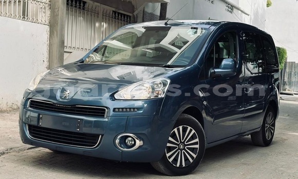 Dieundeu Occasion Peugeot Partner Blue Auto in Dakar in Dakar Dieundeu Occasion Peugeot Partner Blue Auto in Dakar in Dakar