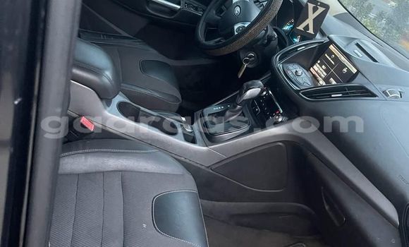 Dieundeu Occasion Ford Escape Black Auto in Dakar in Dakar Dieundeu Occasion Ford Escape Black Auto in Dakar in Dakar