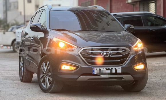 Buy Used Hyundai Tucson Silver Car in Dakar in Dakar Buy Used Hyundai Tucson Silver Car in Dakar in Dakar