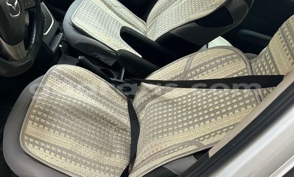 Buy Used Mazda 5 White Car in Dakar in Dakar Buy Used Mazda 5 White Car in Dakar in Dakar