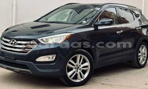 Dieundeu Occasion Hyundai Santa Fe Blue Auto in Dakar in Dakar Dieundeu Occasion Hyundai Santa Fe Blue Auto in Dakar in Dakar