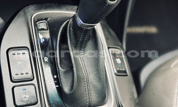 Dieundeu Occasion Hyundai Santa Fe Blue Auto in Dakar in Dakar Dieundeu Occasion Hyundai Santa Fe Blue Auto in Dakar in Dakar