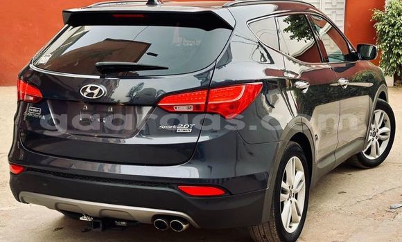 Dieundeu Occasion Hyundai Santa Fe Blue Auto in Dakar in Dakar Dieundeu Occasion Hyundai Santa Fe Blue Auto in Dakar in Dakar