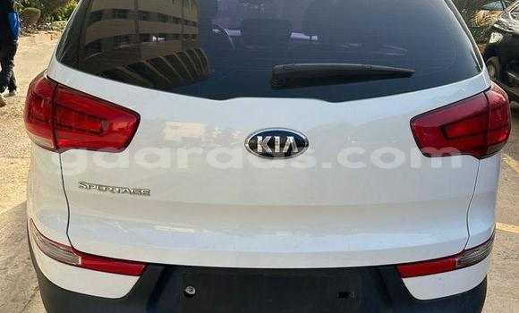 Buy Used Kia Sportage White Car in Diourbel in Diourbel Buy Used Kia Sportage White Car in Diourbel in Diourbel