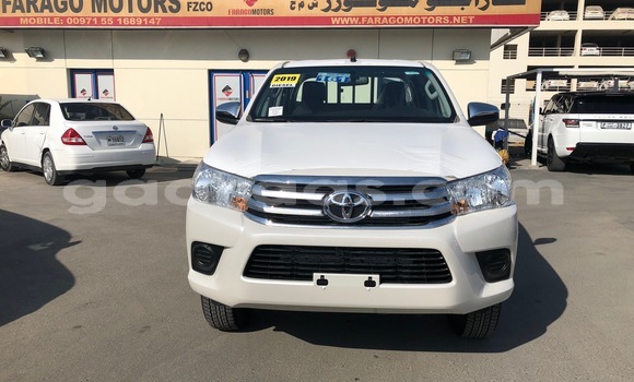 Acheter Import Voiture Toyota Hilux Noir à Dakar, Dakar Acheter Import Voiture Toyota Hilux Noir à Dakar, Dakar