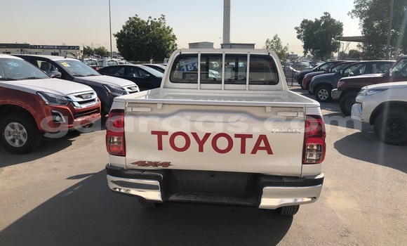Acheter Import Voiture Toyota Hilux Noir à Dakar, Dakar Acheter Import Voiture Toyota Hilux Noir à Dakar, Dakar