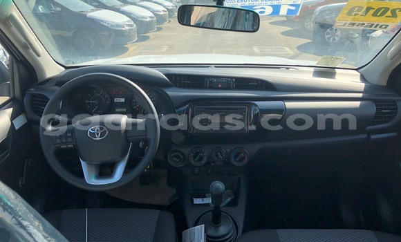 Acheter Import Voiture Toyota Hilux Noir à Dakar, Dakar Acheter Import Voiture Toyota Hilux Noir à Dakar, Dakar