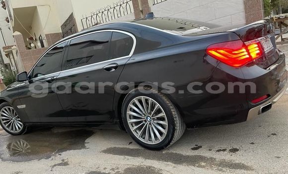 Dieundeu Occasion BMW 7-Series Black Auto in Dakar in Dakar Dieundeu Occasion BMW 7-Series Black Auto in Dakar in Dakar
