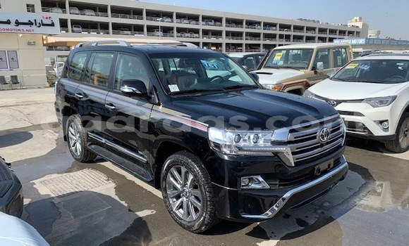Acheter Import Voiture Toyota Land Cruiser Noir à Dakar, Dakar Acheter Import Voiture Toyota Land Cruiser Noir à Dakar, Dakar