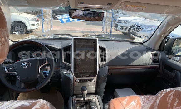 Acheter Import Voiture Toyota Land Cruiser Noir à Dakar, Dakar Acheter Import Voiture Toyota Land Cruiser Noir à Dakar, Dakar