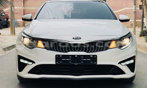 Acheter Import Voiture Kia K5 Blanc à Dakar, Dakar Acheter Import Voiture Kia K5 Blanc à Dakar, Dakar