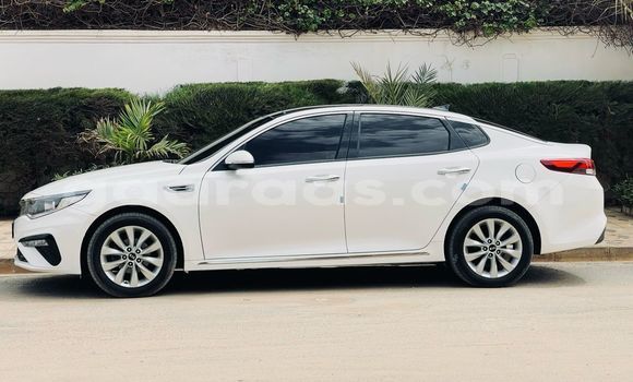 Acheter Import Voiture Kia K5 Blanc à Dakar, Dakar Acheter Import Voiture Kia K5 Blanc à Dakar, Dakar