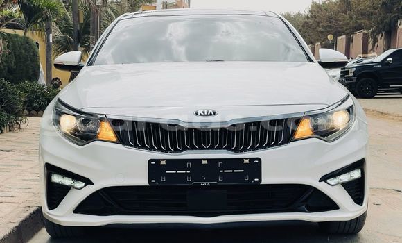 Acheter Import Voiture Kia K5 Blanc à Dakar, Dakar Acheter Import Voiture Kia K5 Blanc à Dakar, Dakar