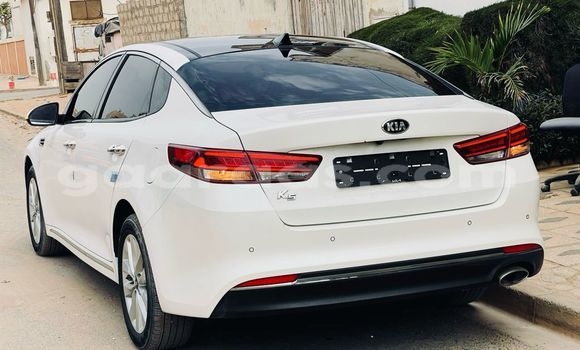 Acheter Import Voiture Kia K5 Blanc à Dakar, Dakar Acheter Import Voiture Kia K5 Blanc à Dakar, Dakar