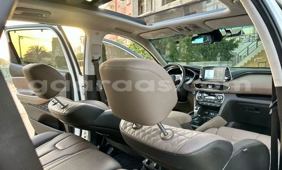 Acheter Occasion Voiture Hyundai Santa Fe Blanc à Dakar, Dakar Acheter Occasion Voiture Hyundai Santa Fe Blanc à Dakar, Dakar