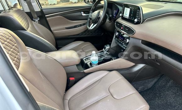 Acheter Occasion Voiture Hyundai Santa Fe Blanc à Dakar, Dakar Acheter Occasion Voiture Hyundai Santa Fe Blanc à Dakar, Dakar