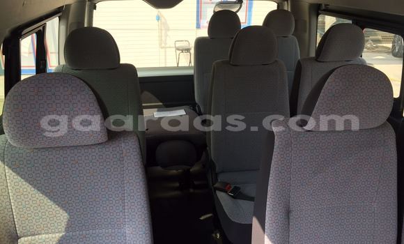 Acheter Import Utilitaire Toyota HiAce Blanc à Dakar, Dakar Acheter Import Utilitaire Toyota HiAce Blanc à Dakar, Dakar