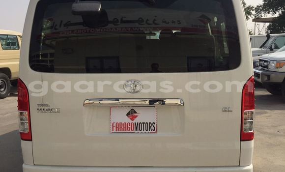 Acheter Import Utilitaire Toyota HiAce Blanc à Dakar, Dakar Acheter Import Utilitaire Toyota HiAce Blanc à Dakar, Dakar