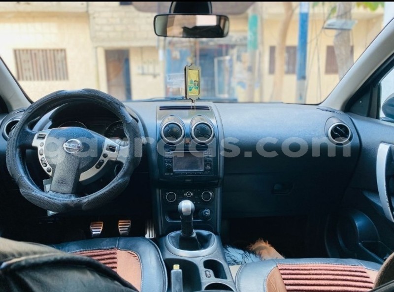 Big with watermark nissan qashqai dakar dakar 14794