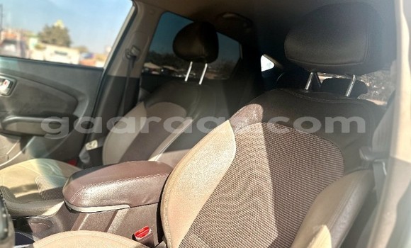 Buy Used Hyundai Tucson White Car in Dakar in Dakar Buy Used Hyundai Tucson White Car in Dakar in Dakar