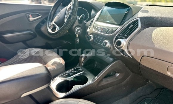 Buy Used Hyundai Tucson White Car in Dakar in Dakar Buy Used Hyundai Tucson White Car in Dakar in Dakar