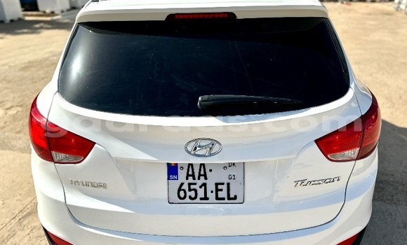 Buy Used Hyundai Tucson White Car in Dakar in Dakar Buy Used Hyundai Tucson White Car in Dakar in Dakar