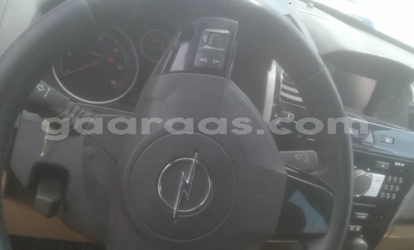 Buy Used Opel Astra Silver Car in Dakar in Dakar Buy Used Opel Astra Silver Car in Dakar in Dakar