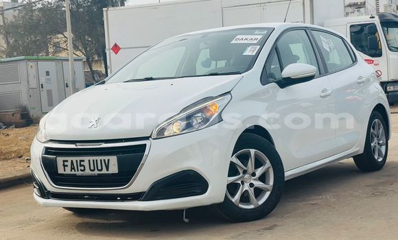Buy Import Peugeot 208 White Car in Dakar in Dakar Buy Import Peugeot 208 White Car in Dakar in Dakar