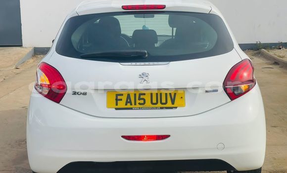 Buy Import Peugeot 208 White Car in Dakar in Dakar Buy Import Peugeot 208 White Car in Dakar in Dakar