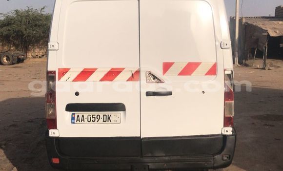 Buy Used Renault Master White Truck in Kaolack in Kaolack Buy Used Renault Master White Truck in Kaolack in Kaolack