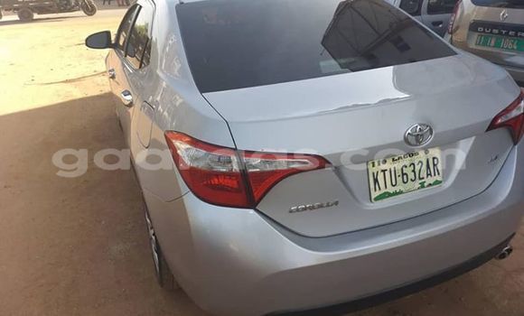 Dieundeu Occasion Toyota Corolla Silver Auto in Dakar in Dakar Dieundeu Occasion Toyota Corolla Silver Auto in Dakar in Dakar