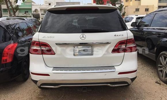 Dieundeu Occasion Mercedes‒Benz ML–Class White Auto in Dakar in Dakar Dieundeu Occasion Mercedes‒Benz ML–Class White Auto in Dakar in Dakar